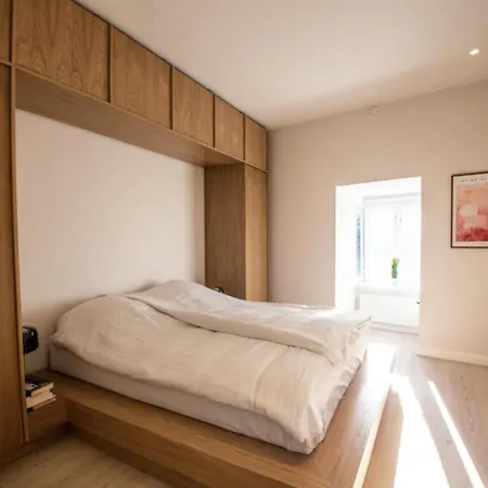 Stunning Penthouse A Location Apartament *
